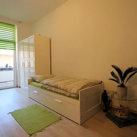 Homestay Messe - For Two
